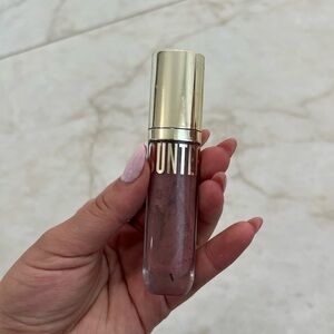 Beautycounter Lilac Shimmer Beyond Gloss